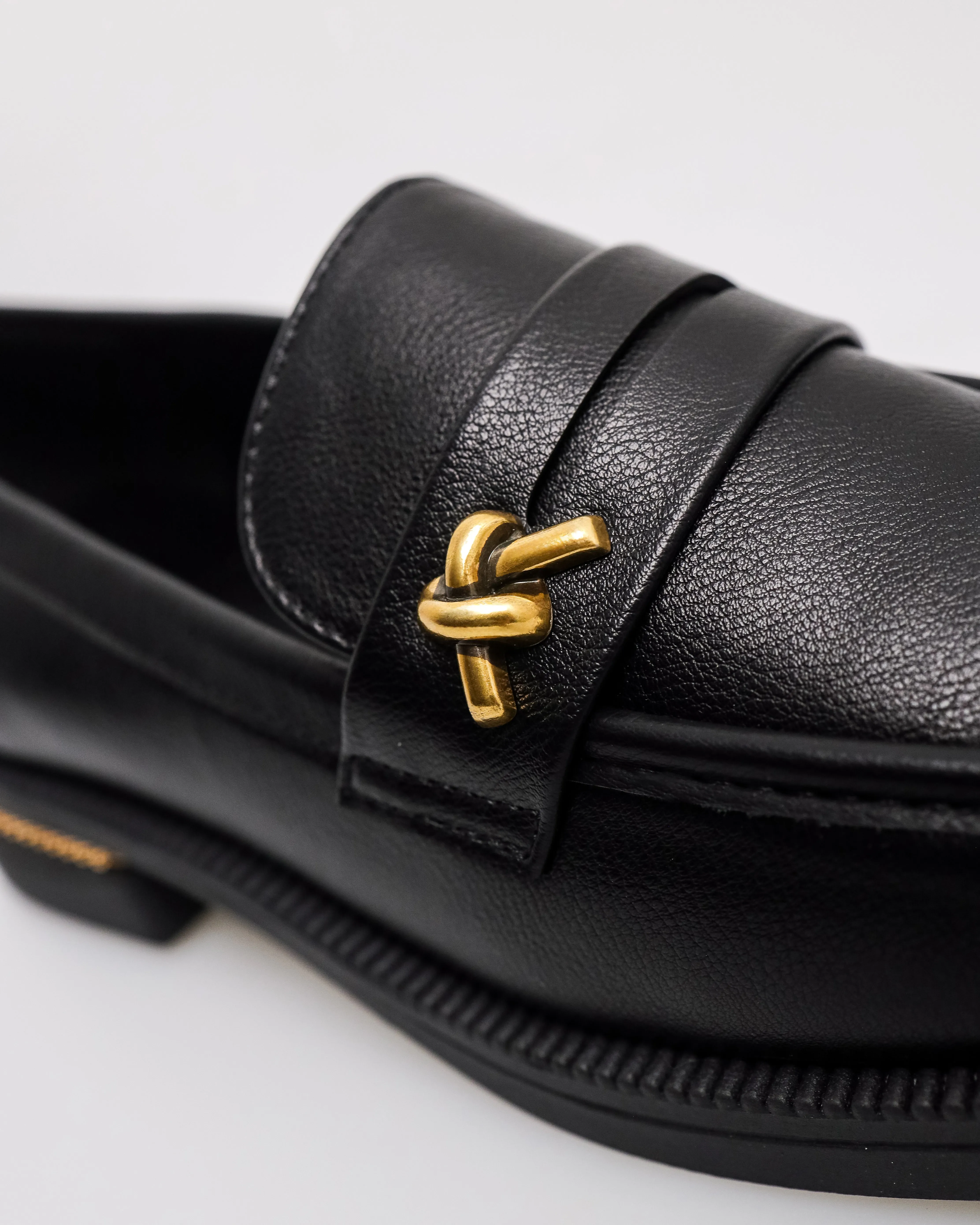 Tomaz FL078 Ladies Golden Chain Elegance Loafers